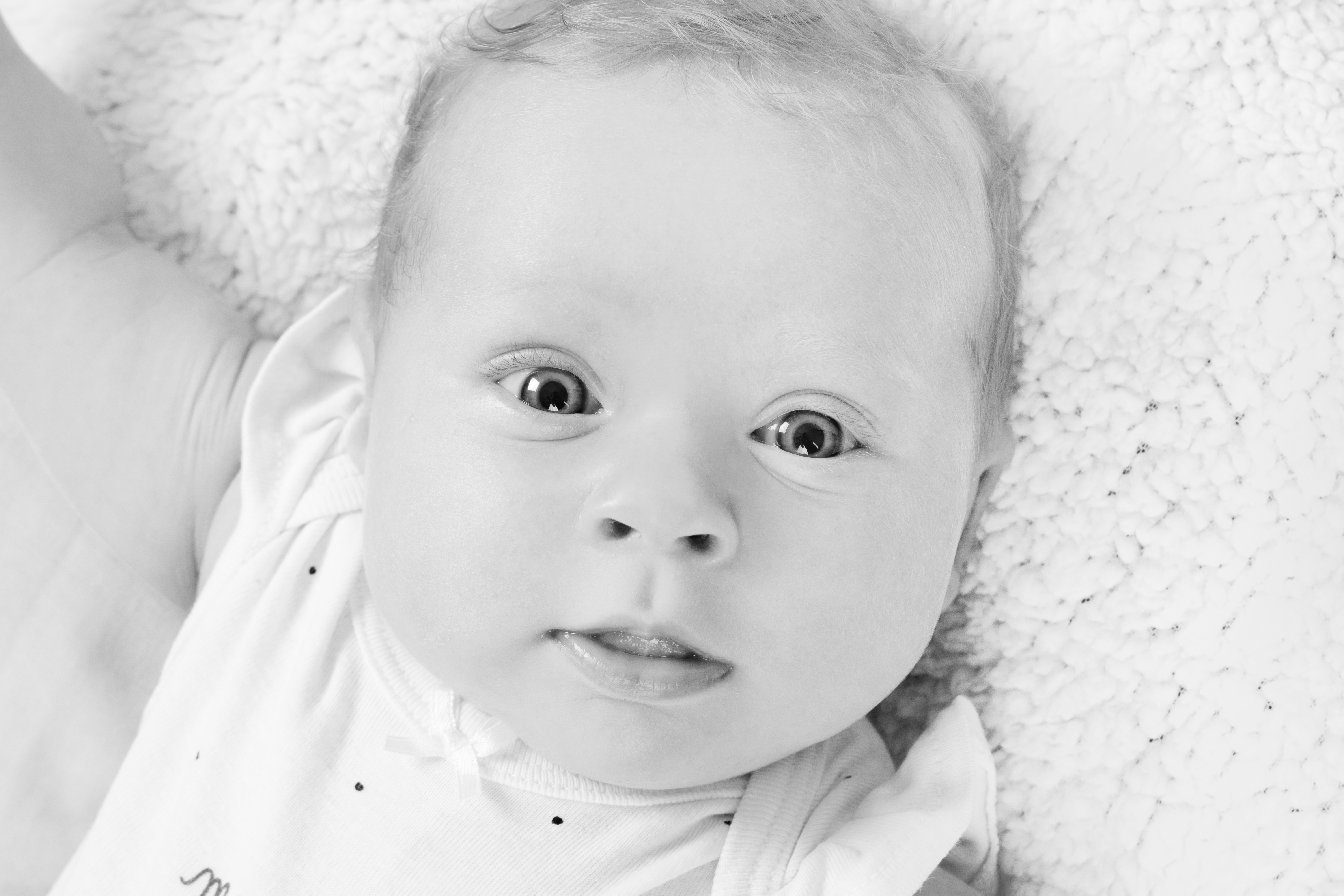 photographe verdun lorraine meuse bébé nouveau-né enfant grossesse maternité famille princesse